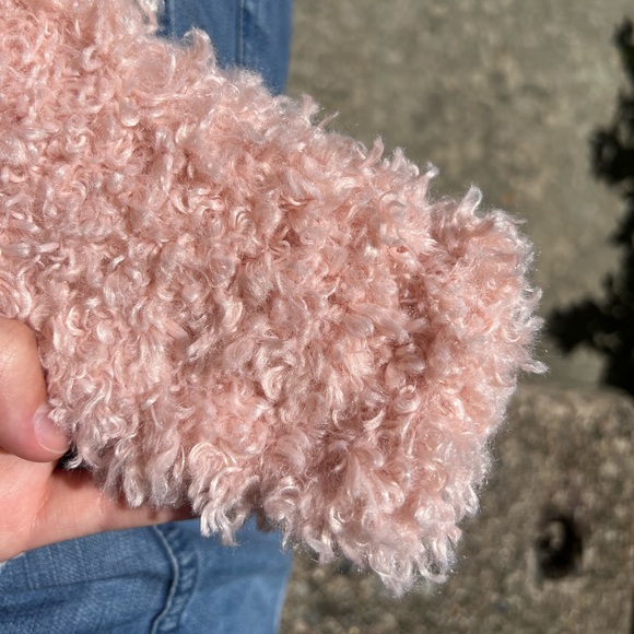Crochet pink fuzzy scarf!! - Picture 2 of 6